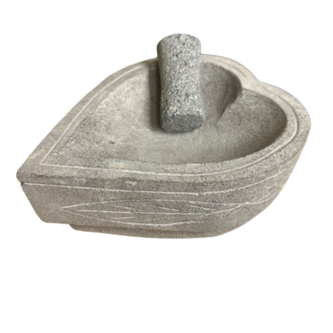 MOLCAJETE CORAZON